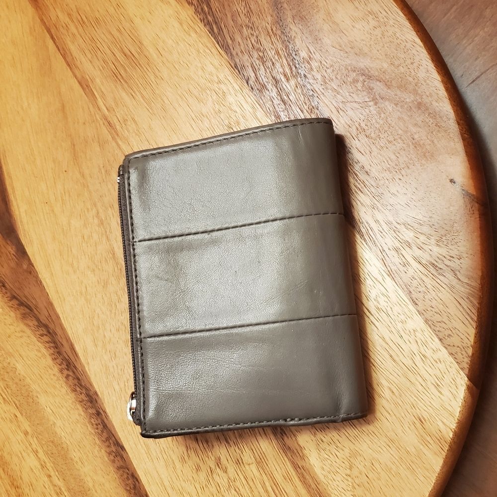 Coach Accessory - Picture 3 of 6
